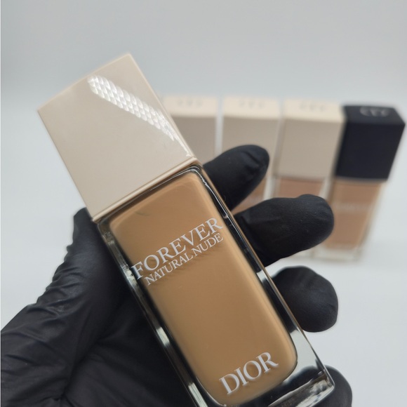 Dior Forever Natural Nude Foundation-4WO - Picture 1 of 2